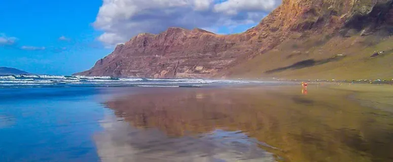 Lanzarote, una isla única ¡Descúbrela! Lanzarote, una isla única ¡Descúbrela!